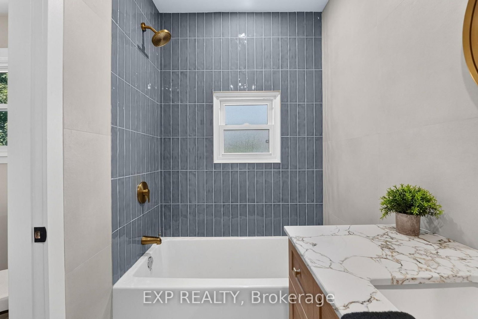 43 Brucedale Avenue E • Hamilton, ON photo 30
