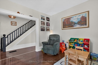 9 Crandall Street • Kawartha Lakes, ON photo 5