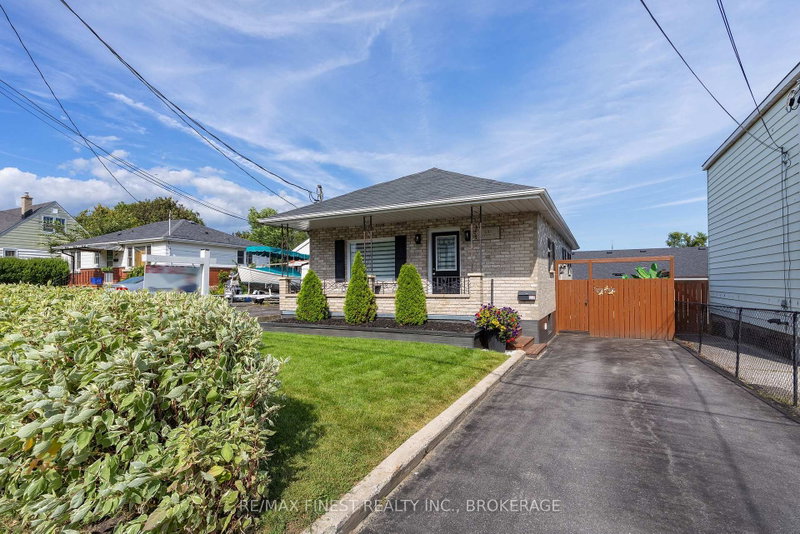 581 Division Street