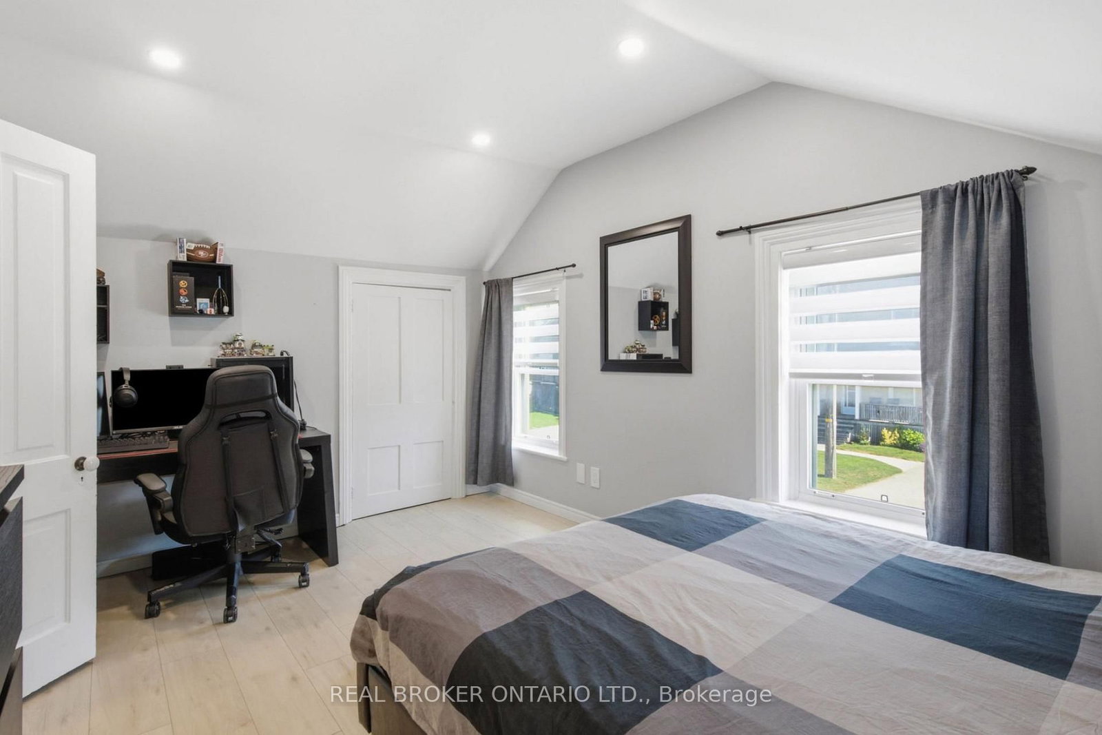 520 Elma Street W • North Perth, ON photo 28