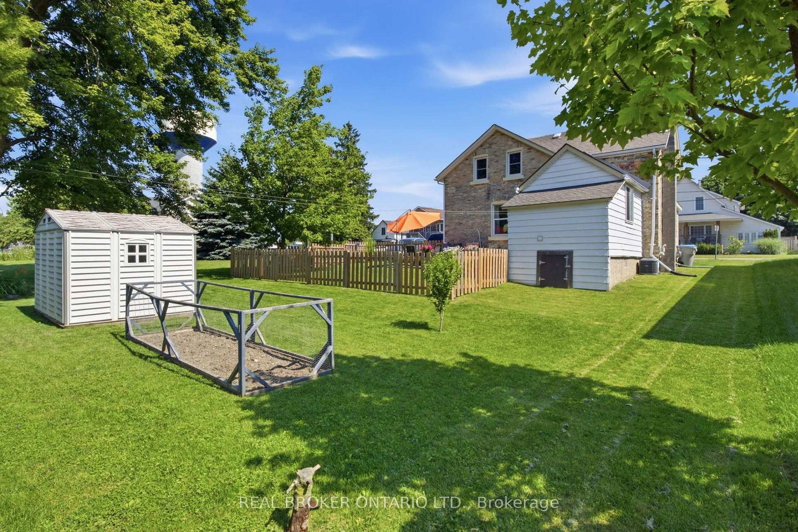 520 Elma Street W • North Perth, ON photo 37