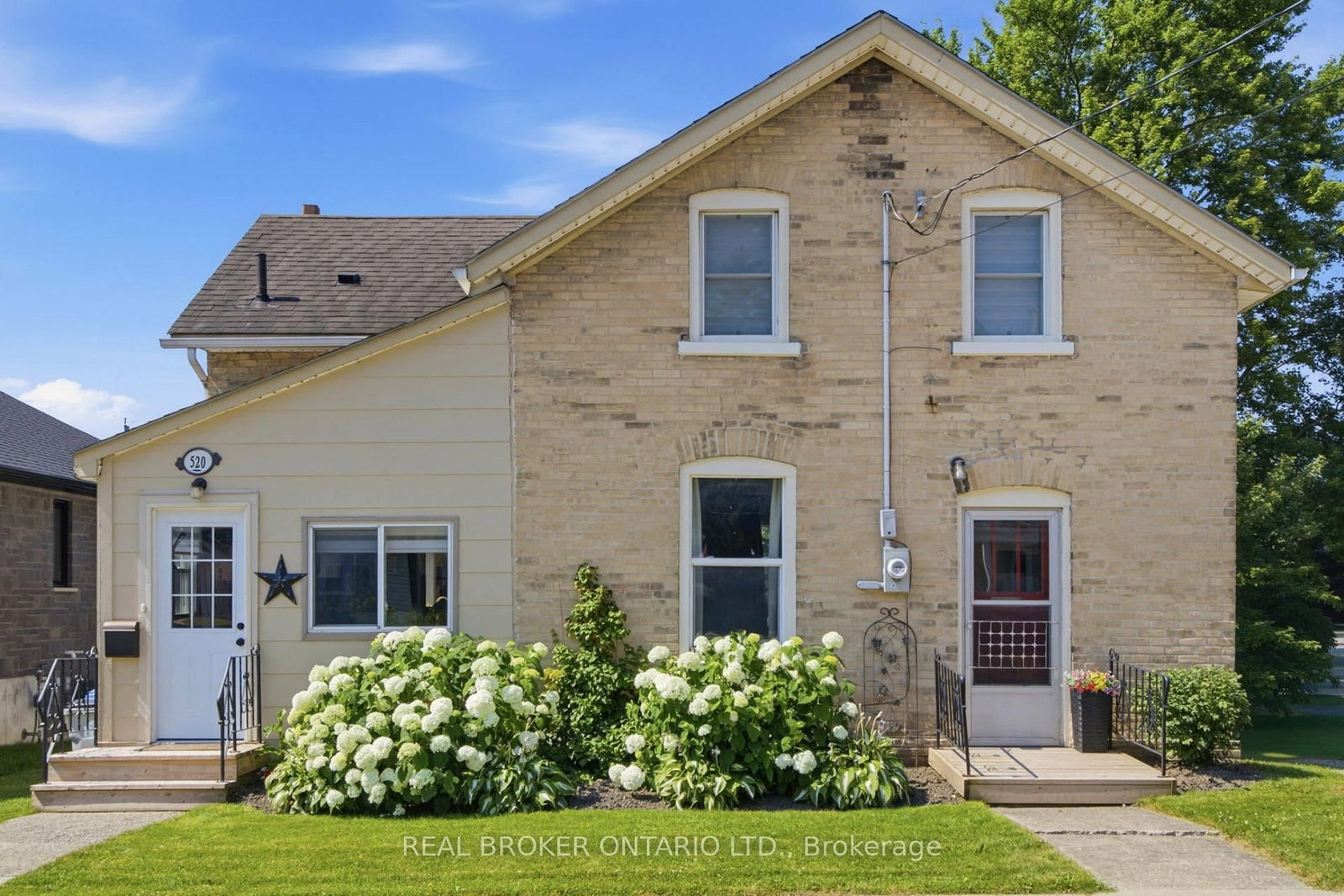 520 Elma Street W • North Perth, ON photo 5