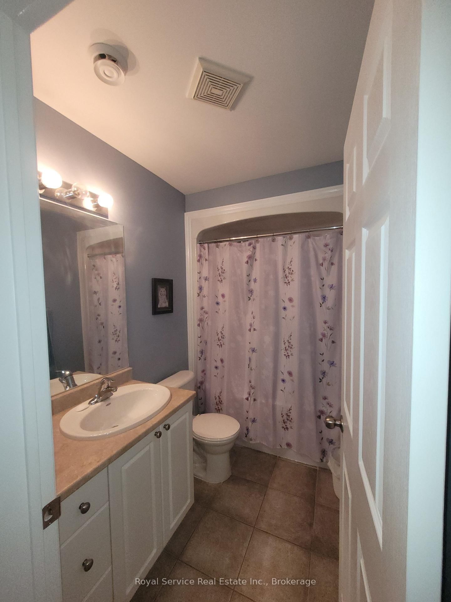 325 Densmore Road • #102 • Cobourg, ON photo 12