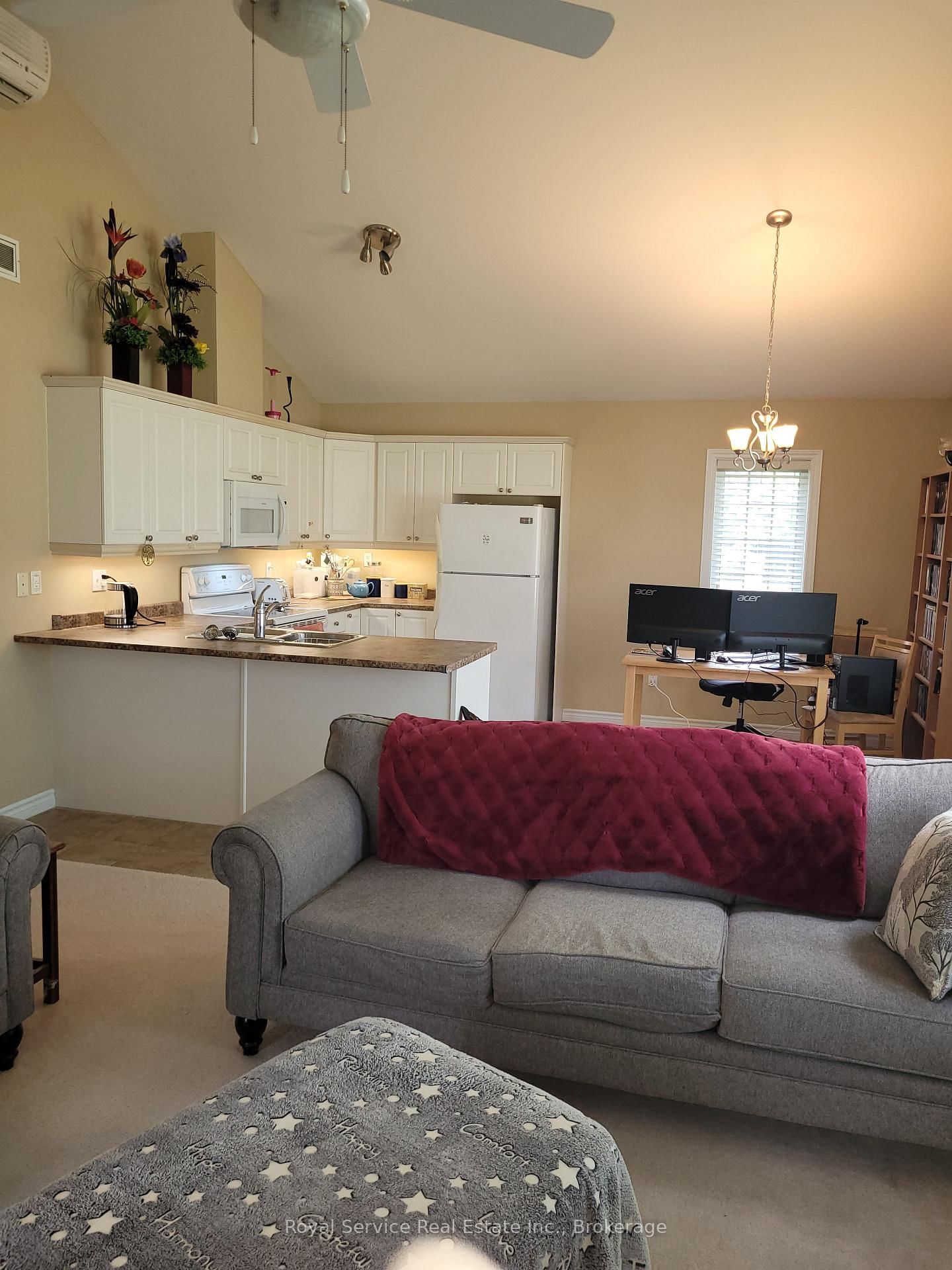 325 Densmore Road • #102 • Cobourg, ON photo 5