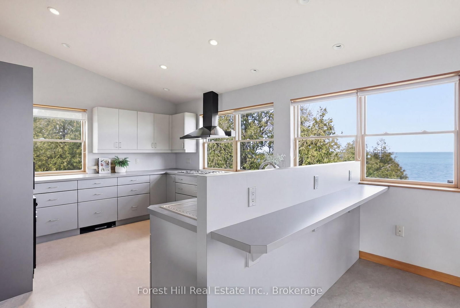 295 Lakeshore Road N • Meaford, ON photo 17