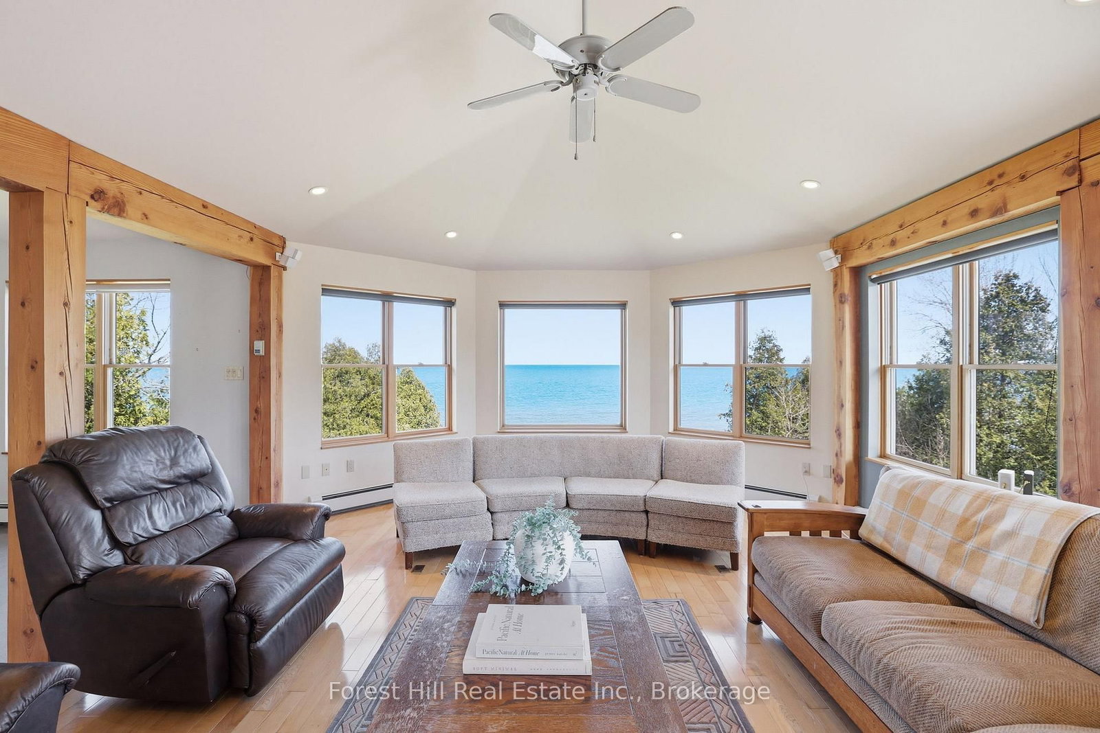 295 Lakeshore Road N • Meaford, ON photo 6