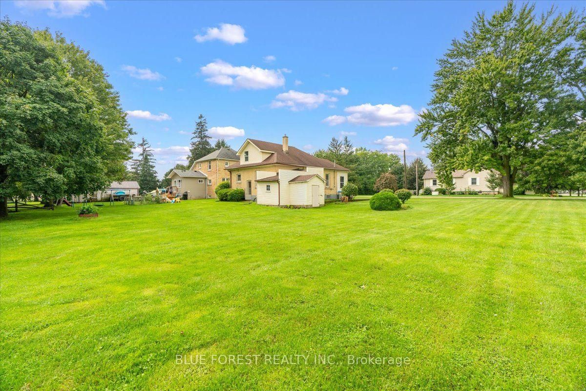 144 Clyde Street • Adelaide Metcalfe, ON photo 30