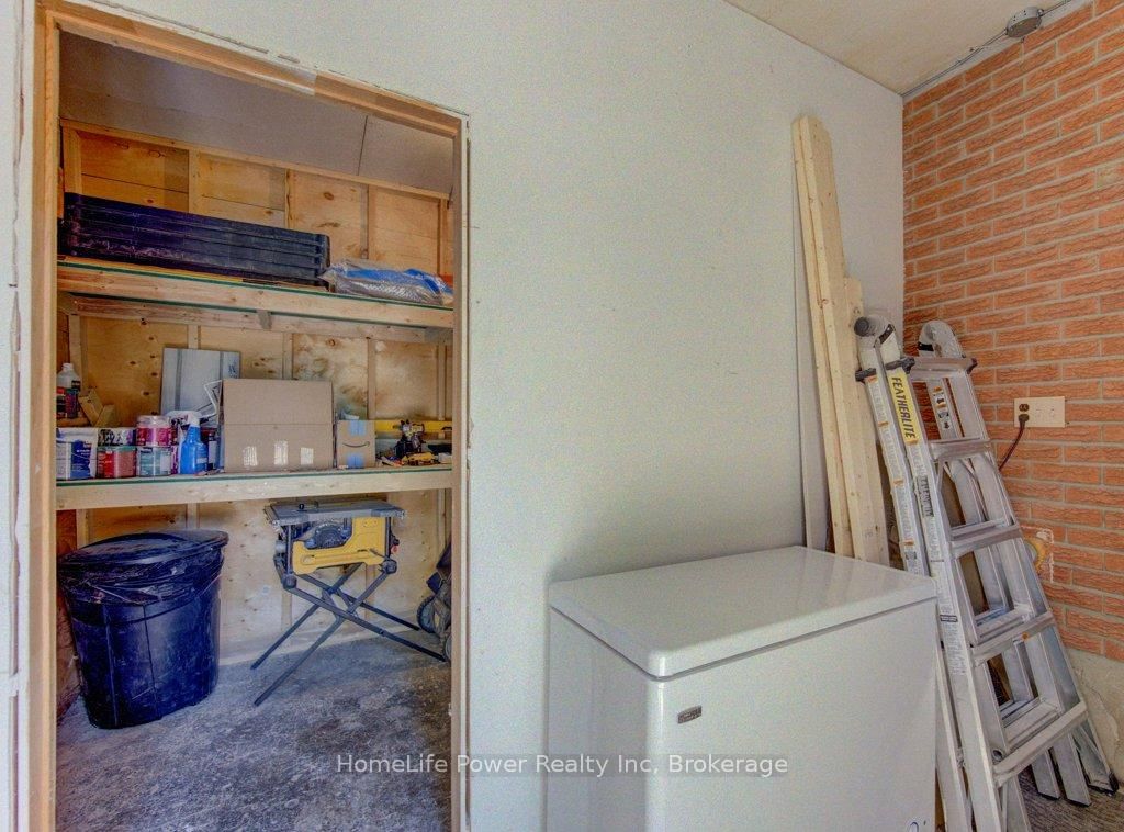 136 Dunsmere Drive • Kitchener, ON photo 19