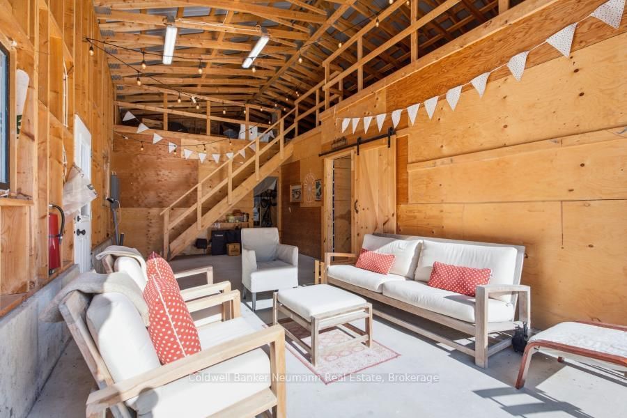1926 Gore Road • Puslinch, ON photo 33