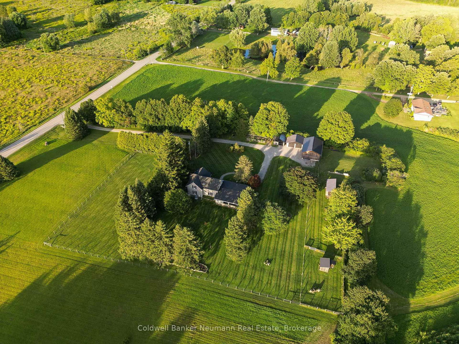 1926 Gore Road • Puslinch, ON photo 41