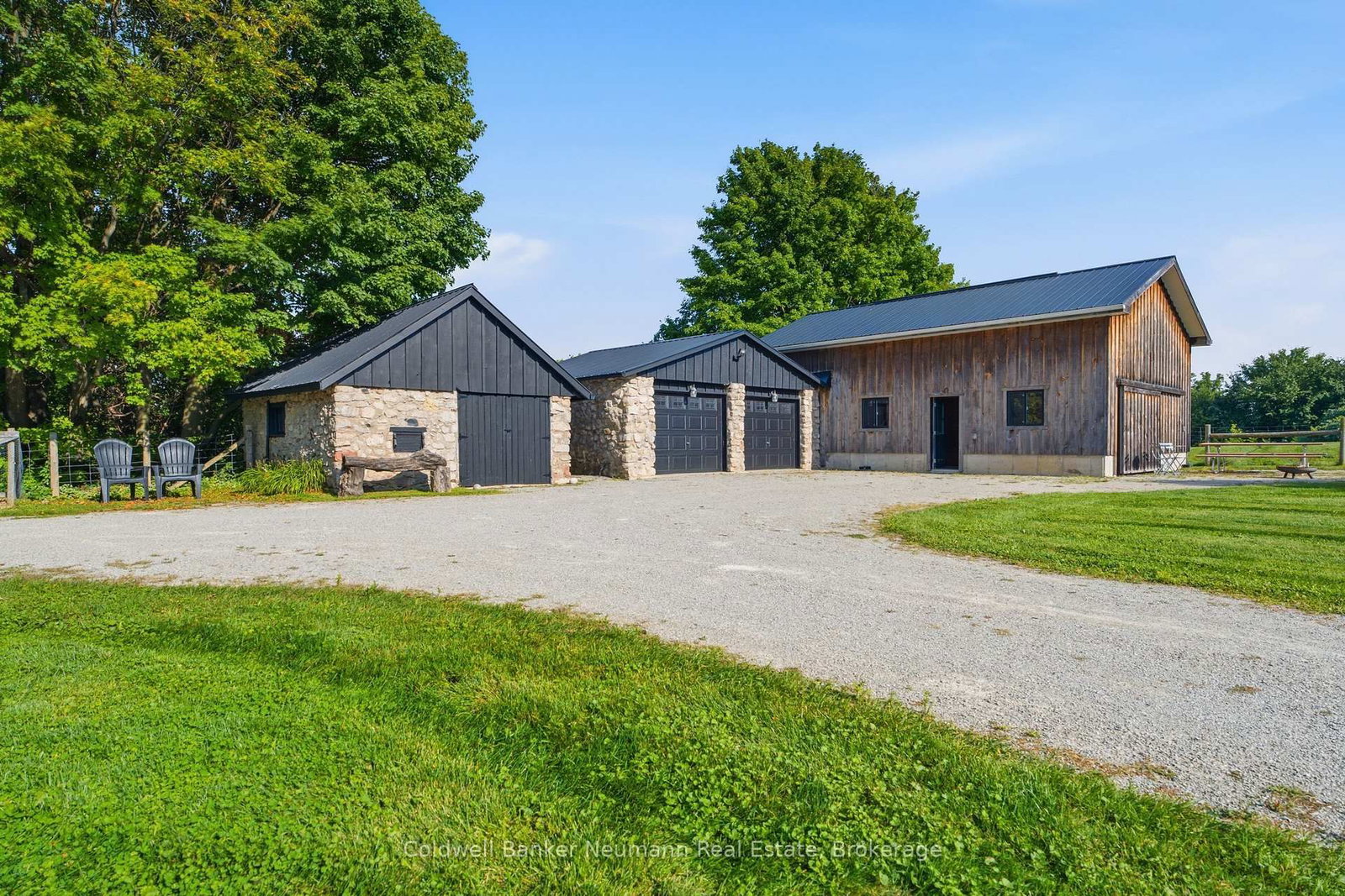 1926 Gore Road • Puslinch, ON photo 5