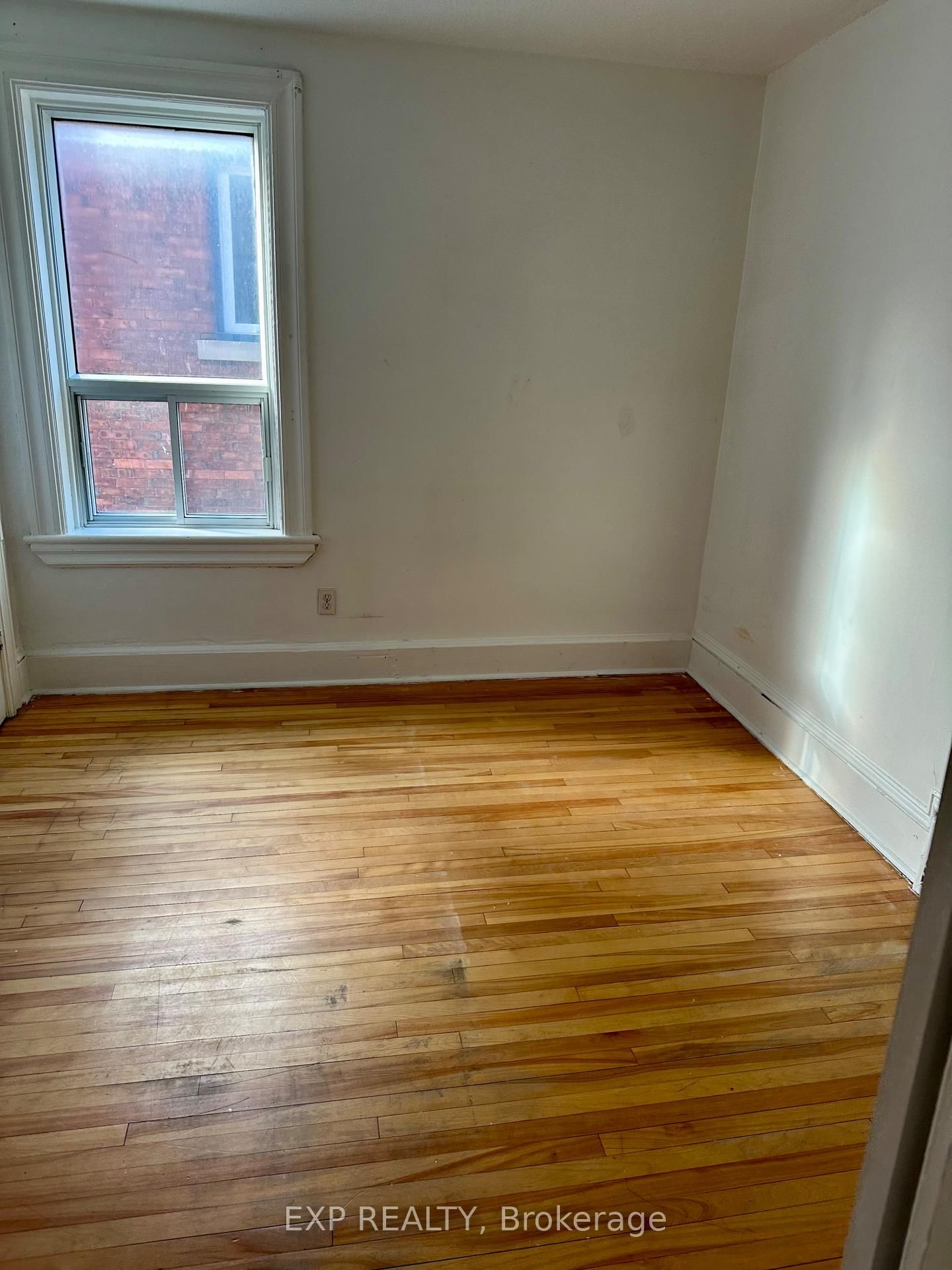 57 Spadina Avenue • Ottawa, ON photo 15