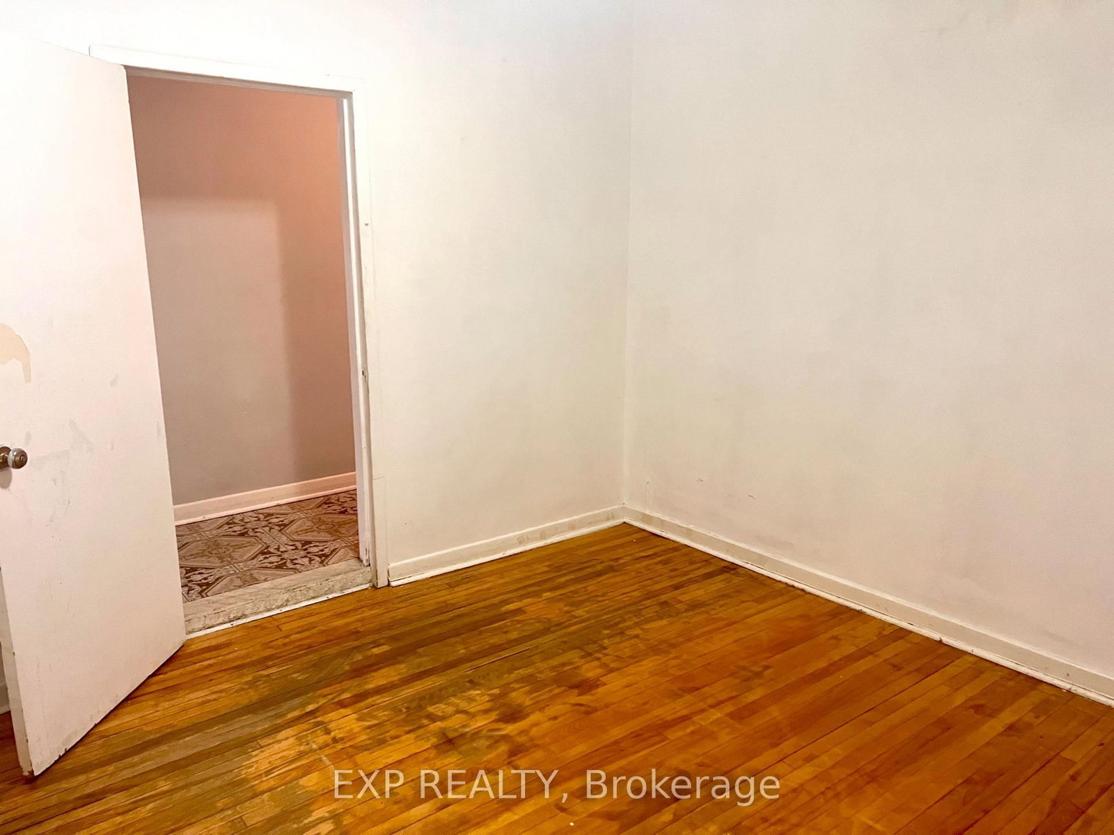 57 Spadina Avenue • Ottawa, ON photo 8