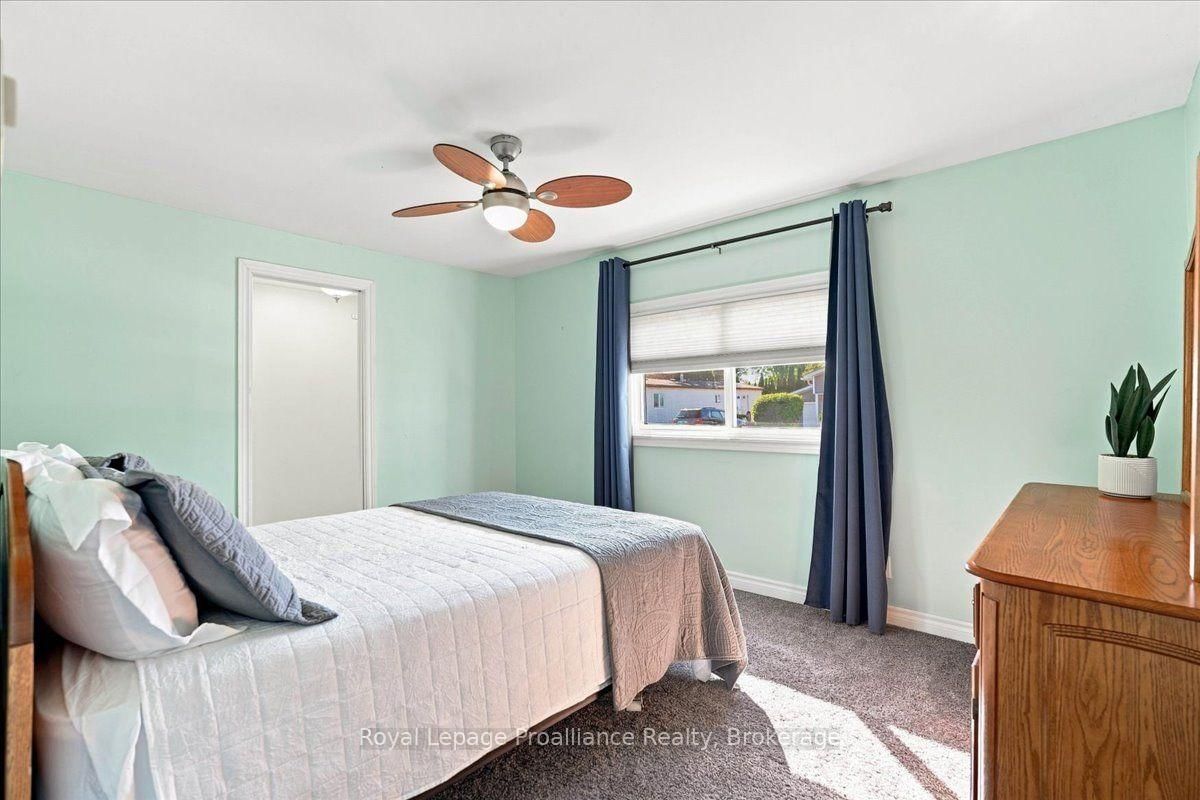 10 Nightingale Lane • Quinte West, ON photo 15