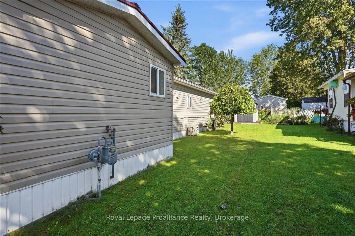 10 Nightingale Lane • Quinte West, ON photo 27