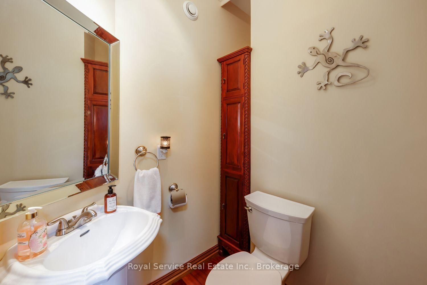 821 Kimberly Drive • Selwyn, ON photo 12