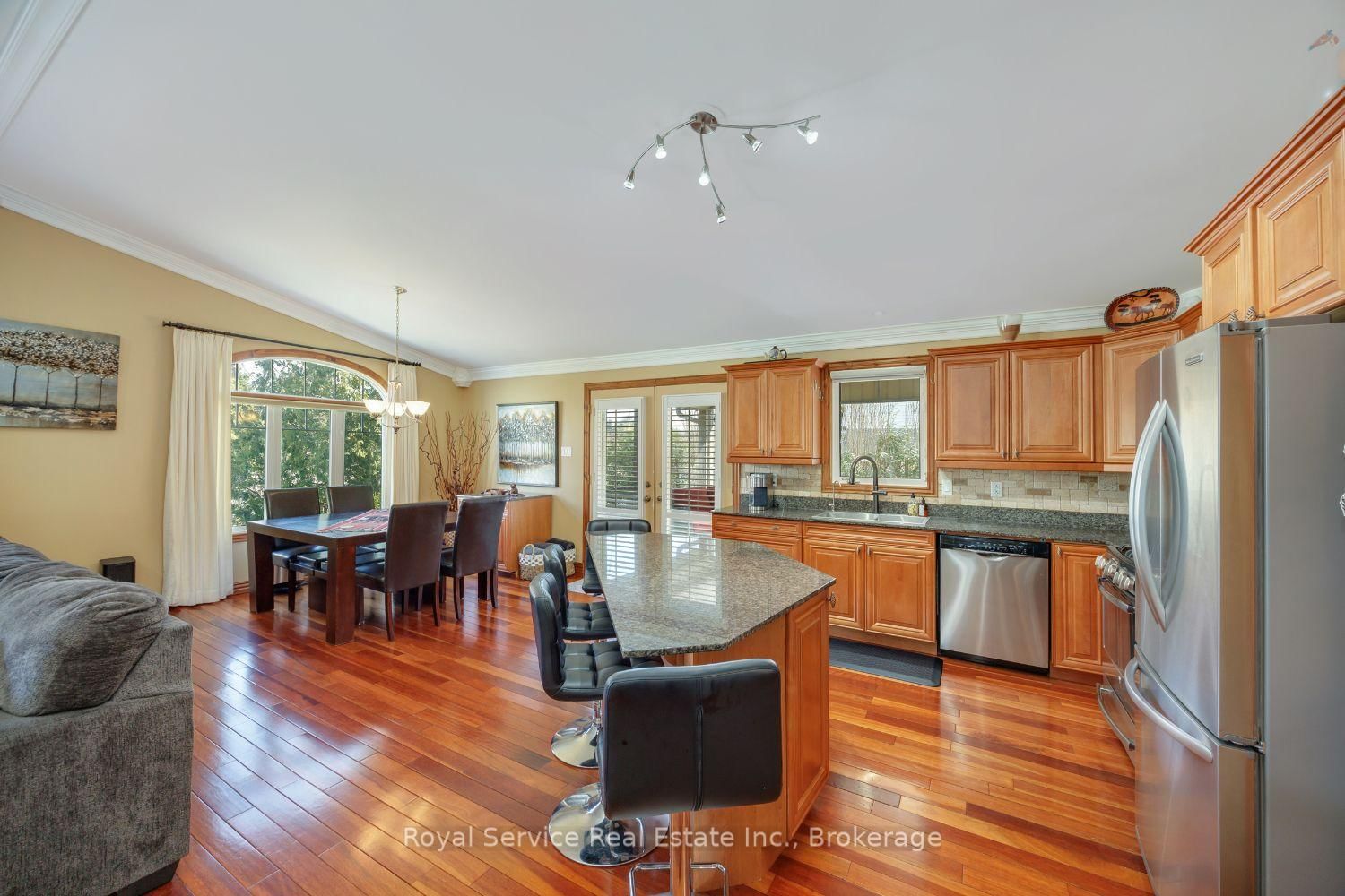 821 Kimberly Drive • Selwyn, ON photo 18