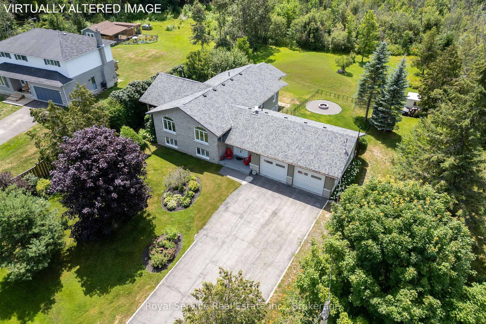 821 Kimberly Drive • Selwyn, ON photo 2