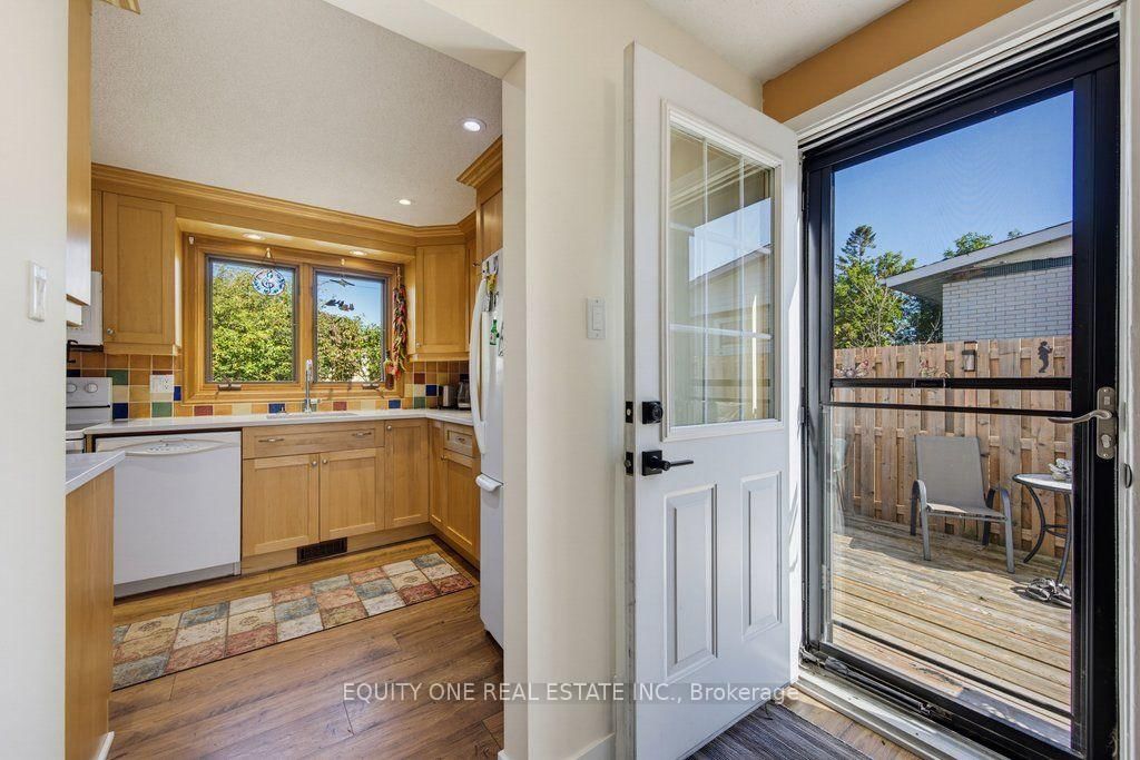 45 Southview Crescent • Ottawa, ON photo 9