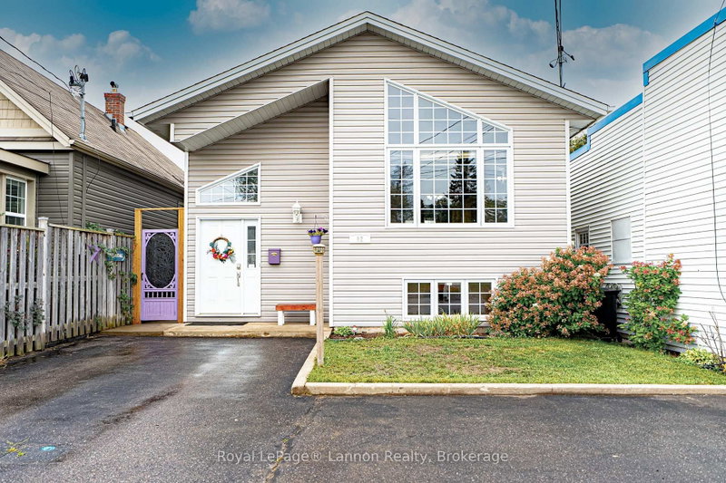 82 Brent Street