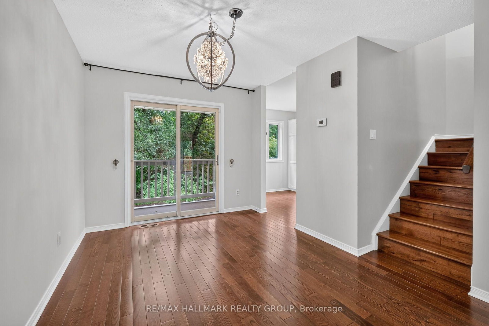 1427 Forge Street • Ottawa, ON photo 10
