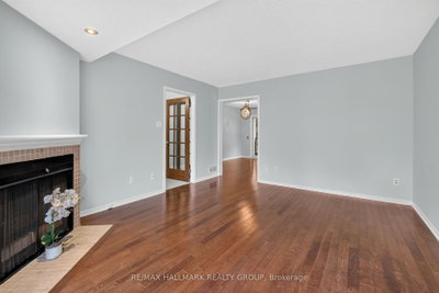 1427 Forge Street • Ottawa, ON photo 8