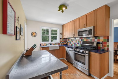 134 Rachael Avenue • Ottawa, ON photo 8