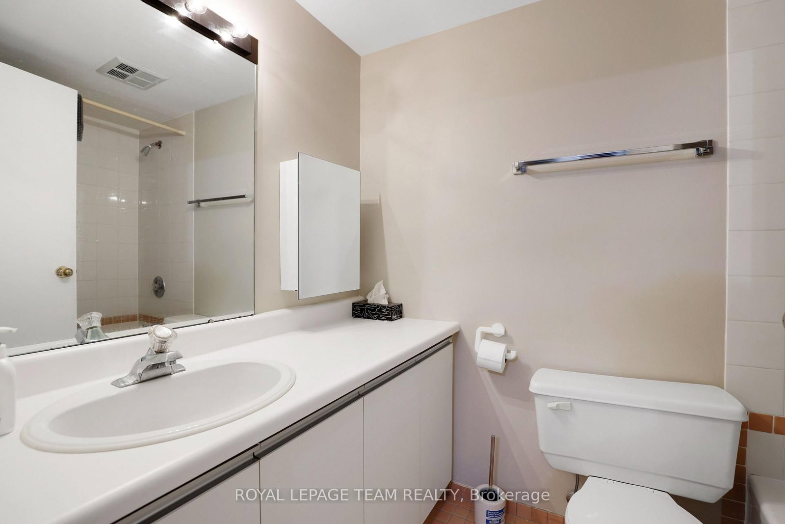 110 Forward Avenue • #904 • Ottawa, ON photo 29