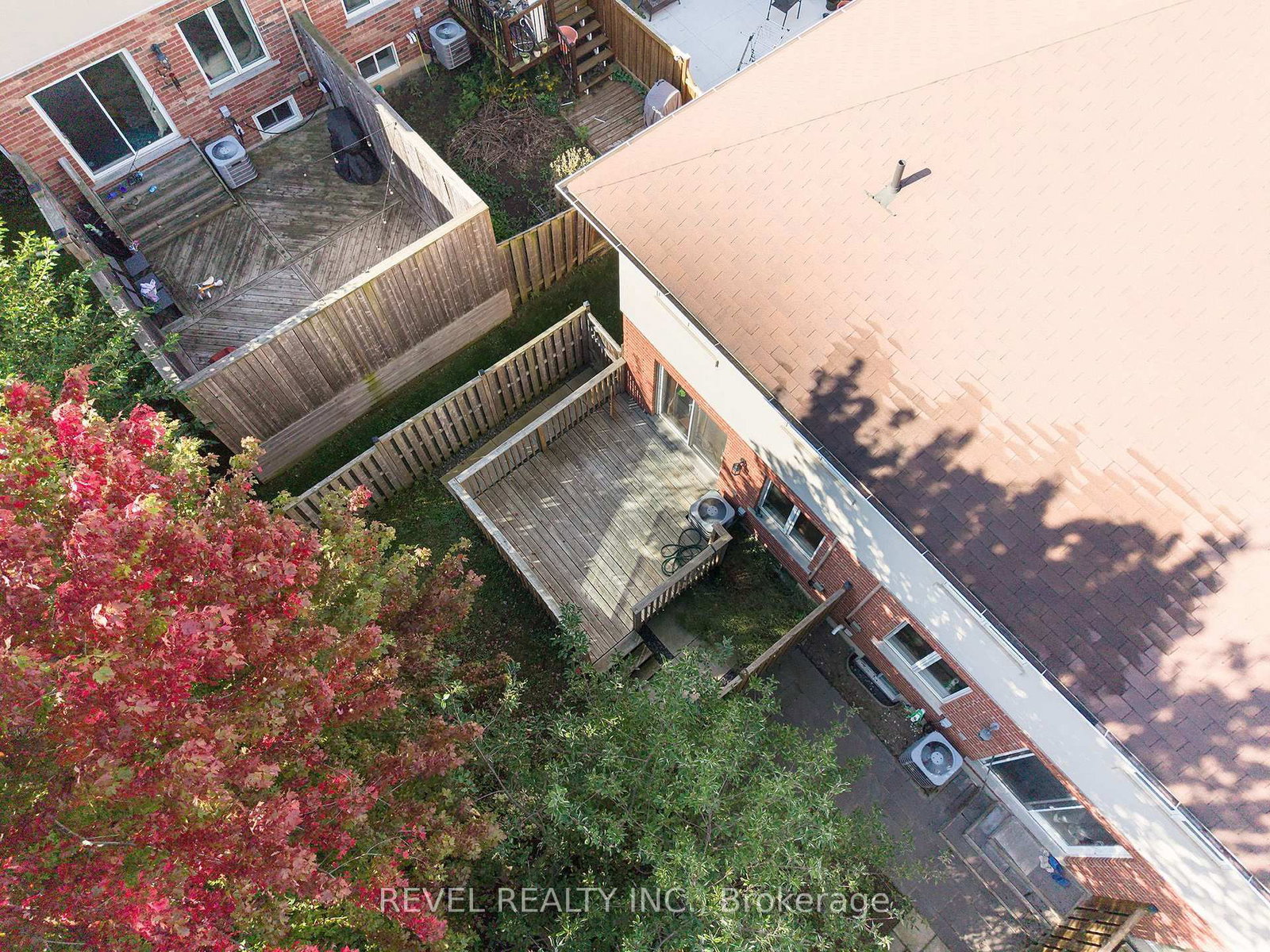 20 McConkey Crescent • #67 • Brantford, ON photo 27