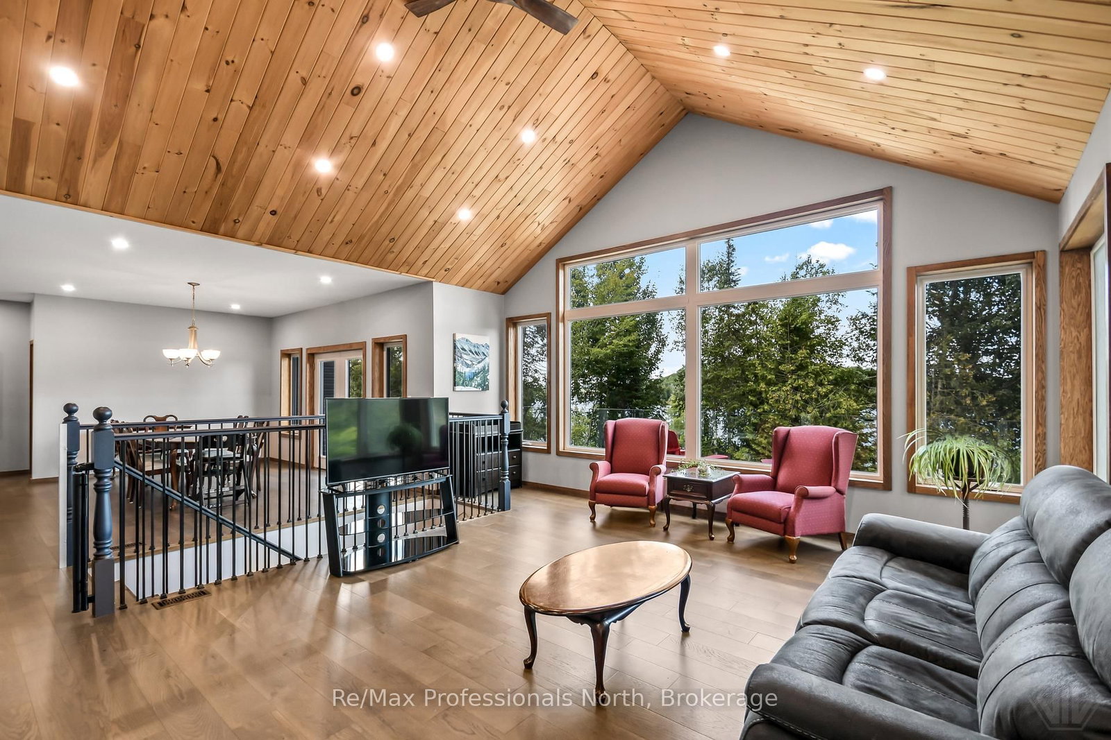 1420 Echo Lake Road • Lake of Bays, ON photo 15
