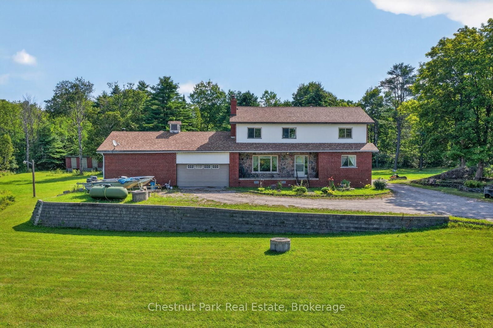 1304 11 Highway N • Gravenhurst, ON photo 4
