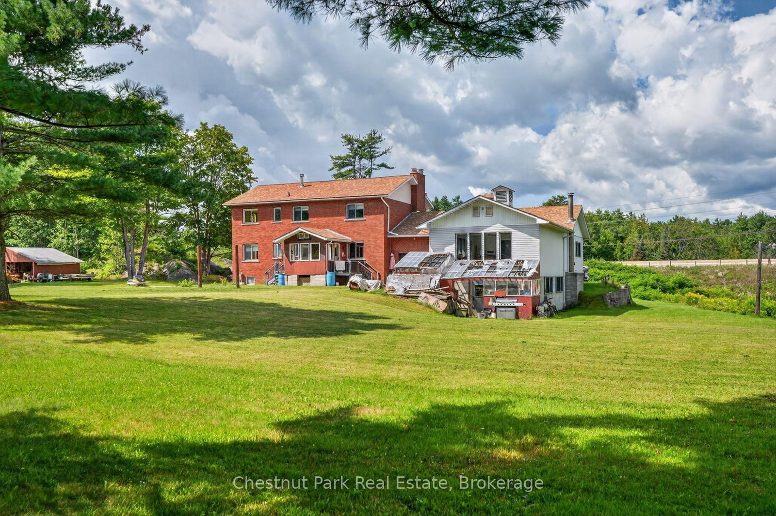 1304 11 Highway N • Gravenhurst, ON photo 5