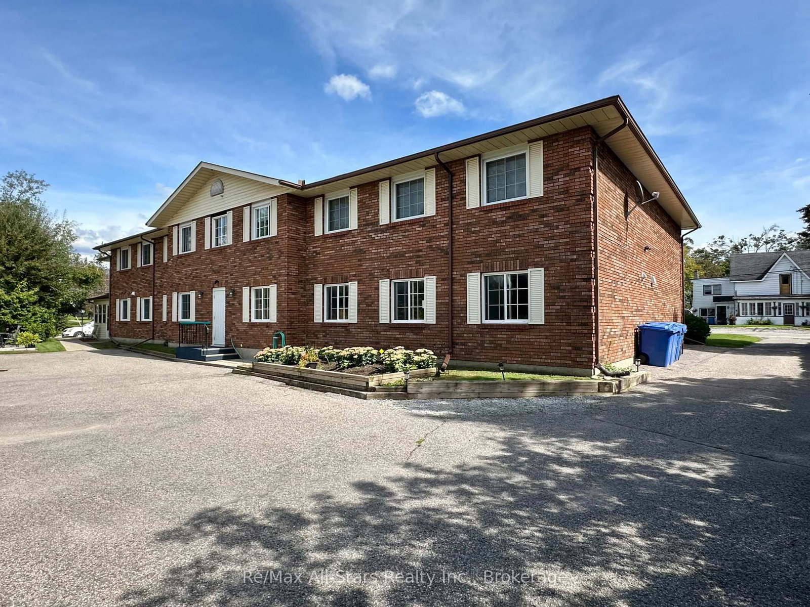 15 Clifton Street • #101 • Kawartha Lakes, ON photo 15
