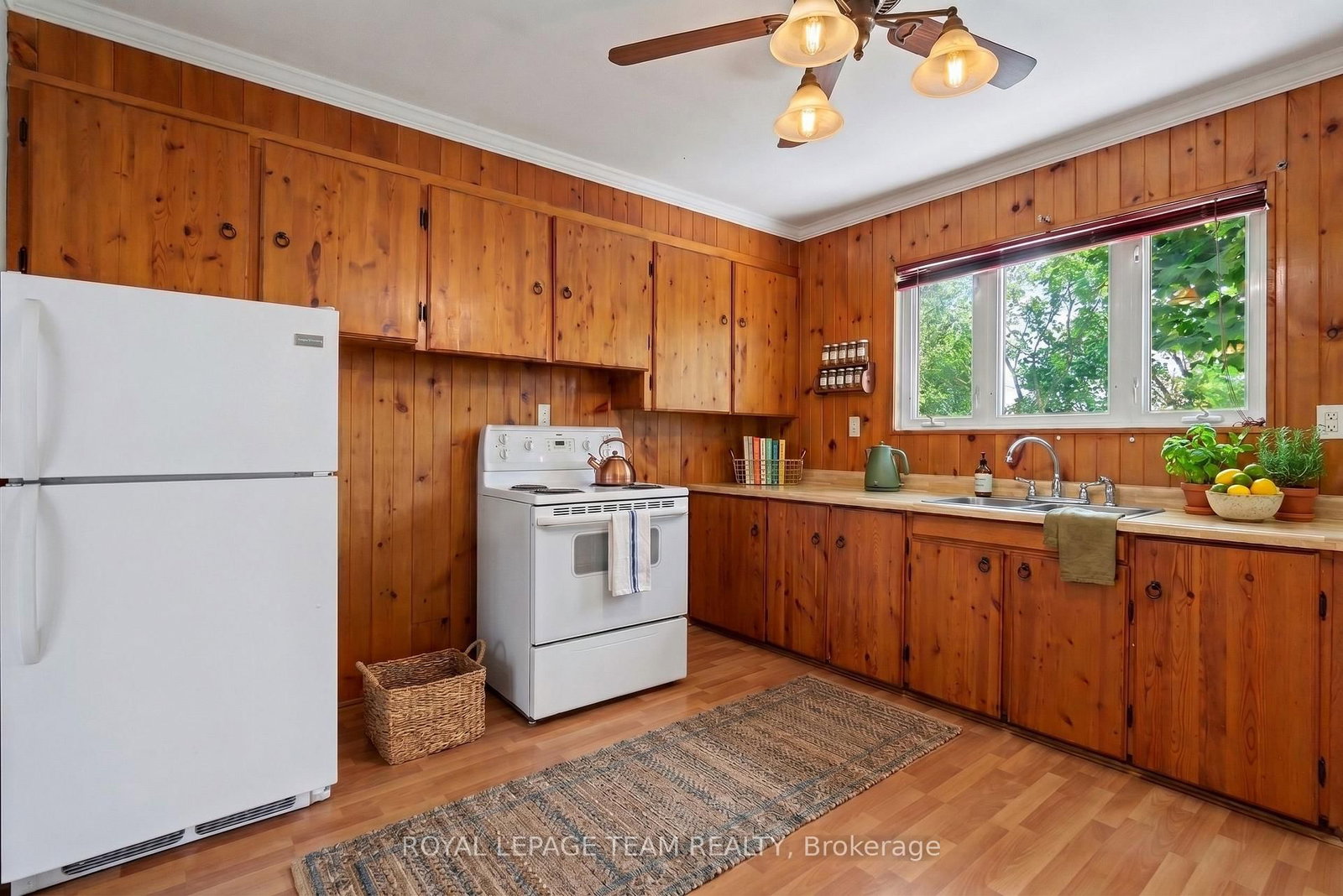 2974 Harbison Road • Richmond, ON photo 9