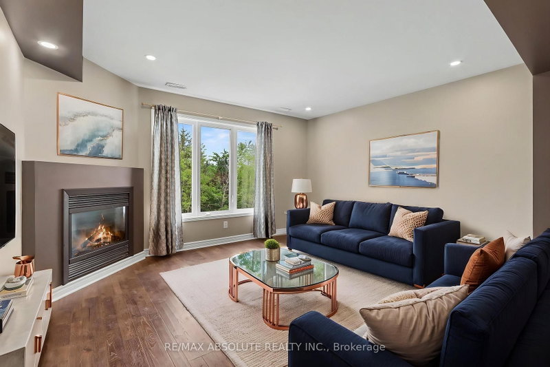 294 Cresthaven Drive