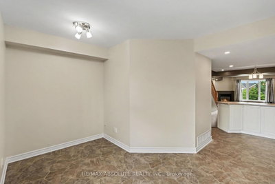 294 Cresthaven Drive • Ottawa, ON photo 8