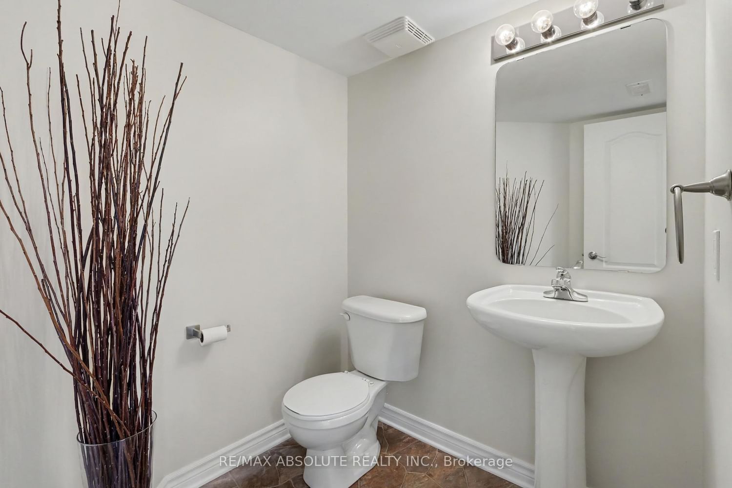 294 Cresthaven Drive • Ottawa, ON photo 9