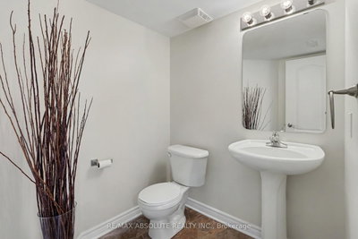 294 Cresthaven Drive • Ottawa, ON photo 9