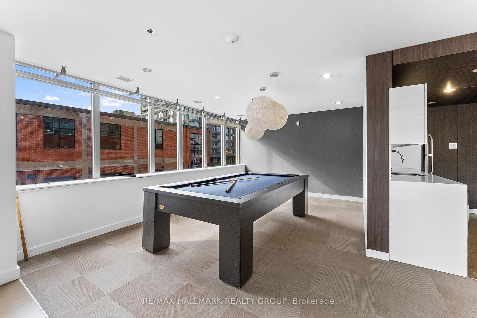 360 Mcleod Street • #515 • Ottawa, ON photo 17