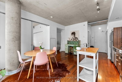 360 Mcleod Street • #515 • Ottawa, ON photo 3