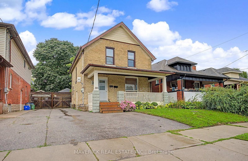 320 ASHLAND Avenue