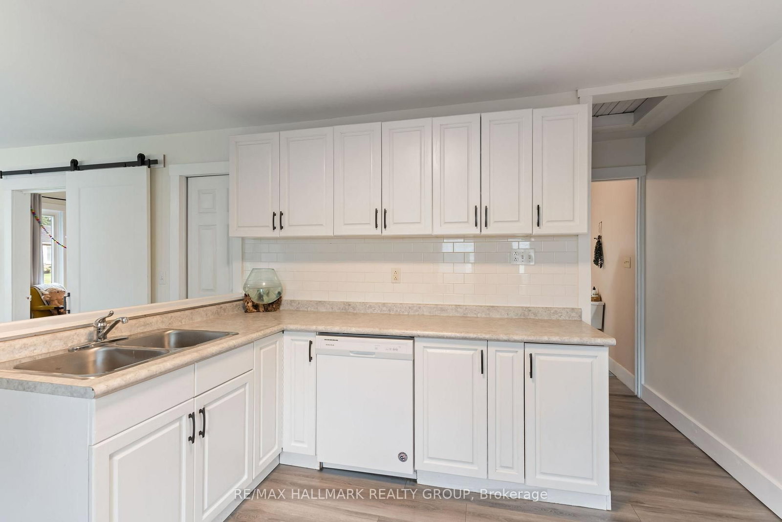 21 Sevenoaks Avenue • Brockville, ON photo 20