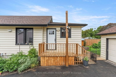 21 Sevenoaks Avenue • Brockville, ON photo 5