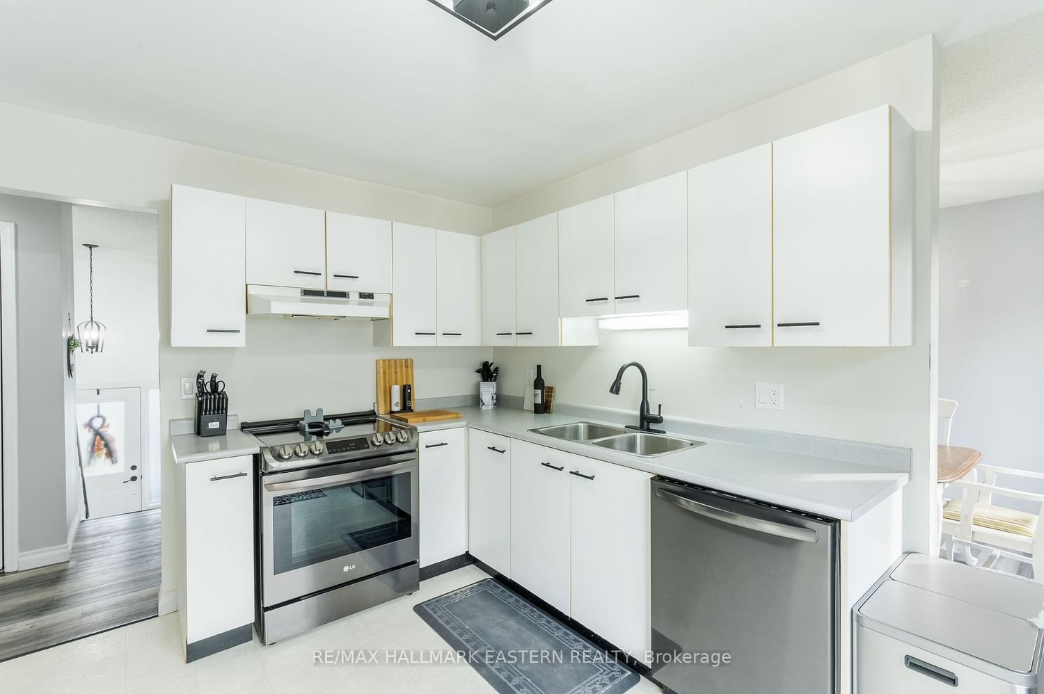 1663 Ramblewood Drive • Peterborough, ON photo 14