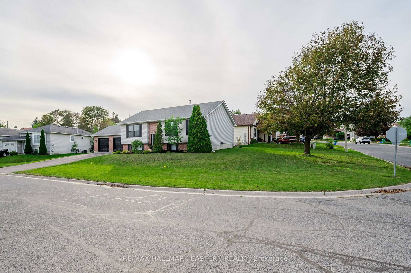 1663 Ramblewood Drive • Peterborough, ON photo 36