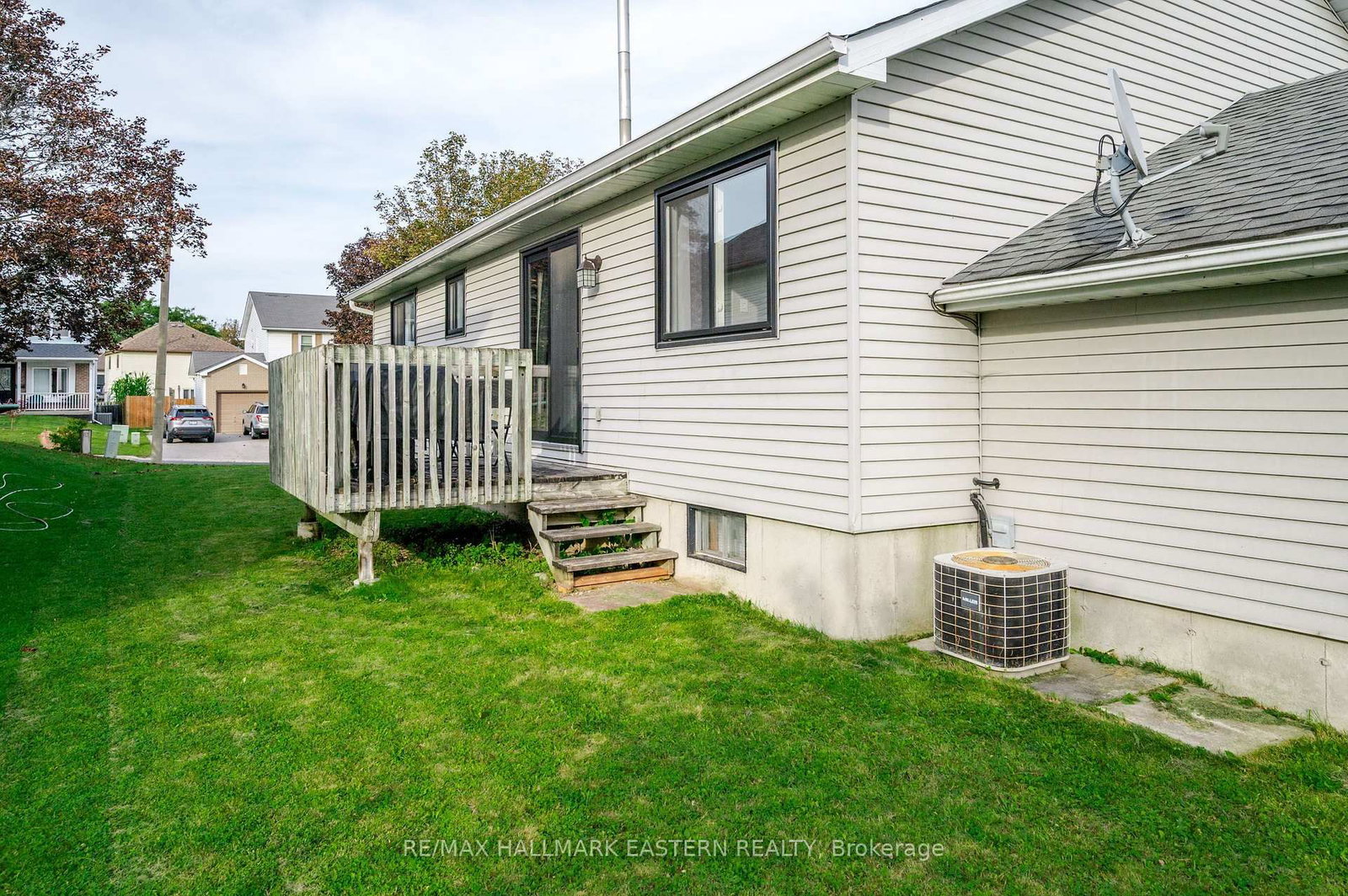 1663 Ramblewood Drive • Peterborough, ON photo 38