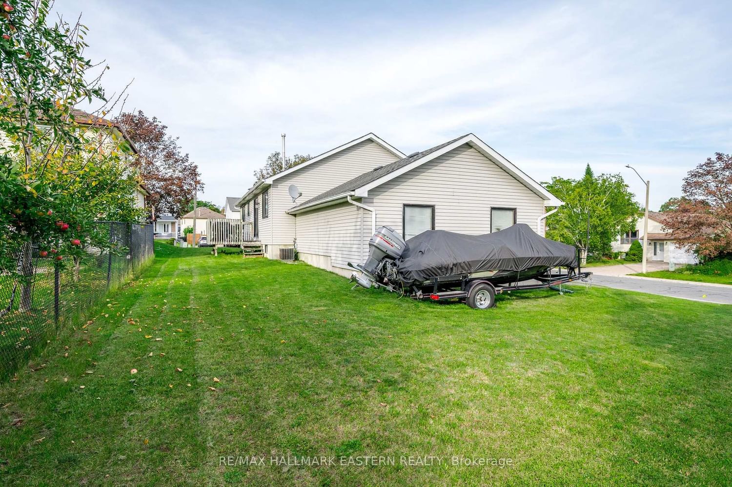 1663 Ramblewood Drive • Peterborough, ON photo 39