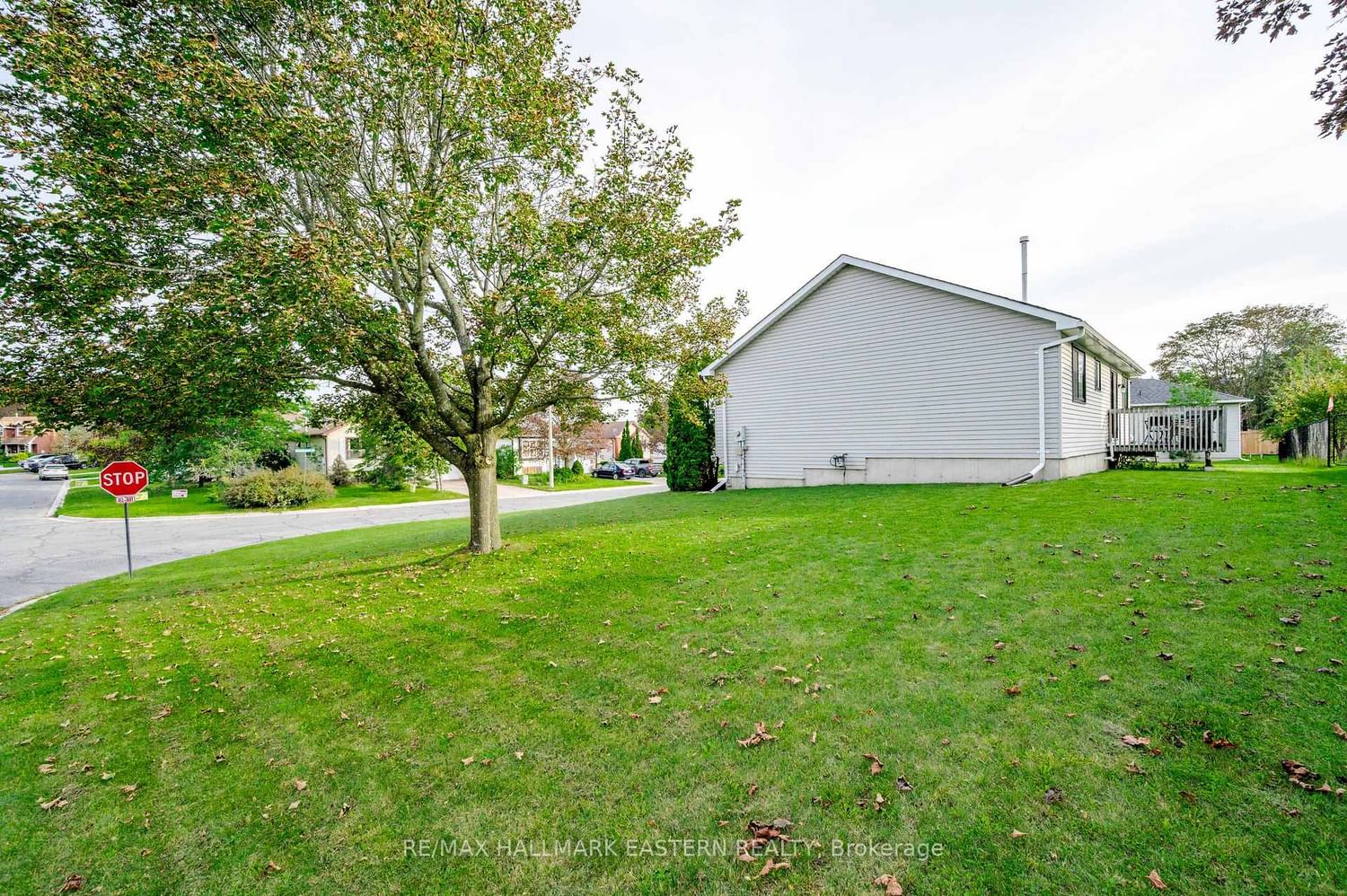 1663 Ramblewood Drive • Peterborough, ON photo 40