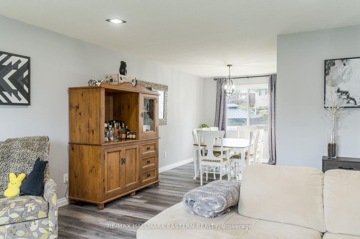 1663 Ramblewood Drive • Peterborough, ON photo 9