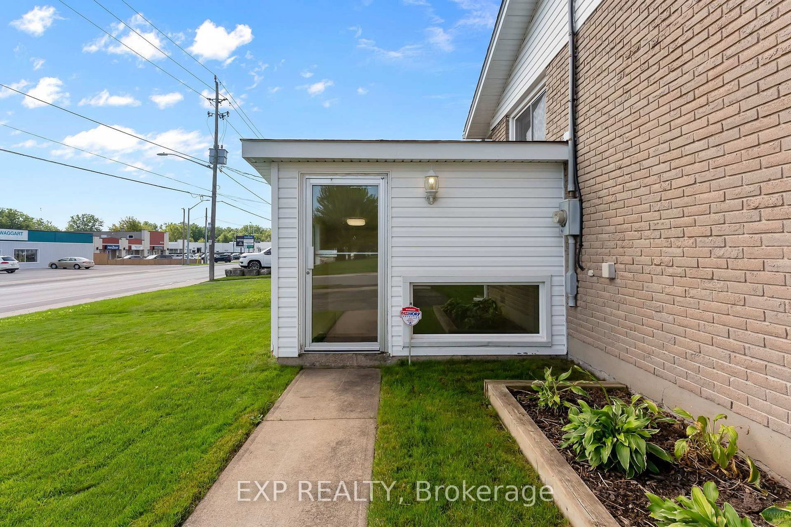 6246 Glengate Street • Niagara Falls, ON photo 32